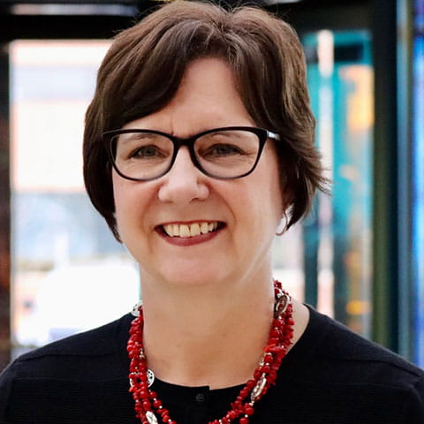 Theresa Foor headshot